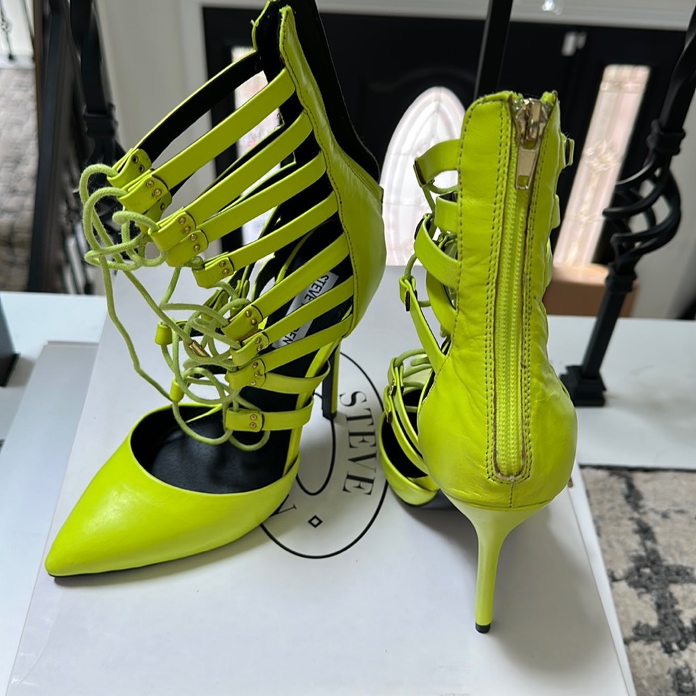 Steve Madden strappy heels